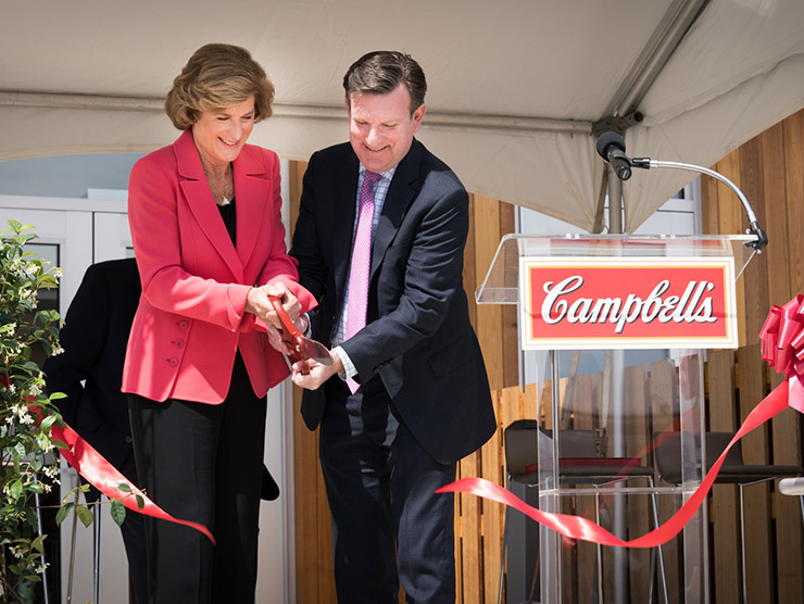 Campbell’s Family Center Ribbon Cutting