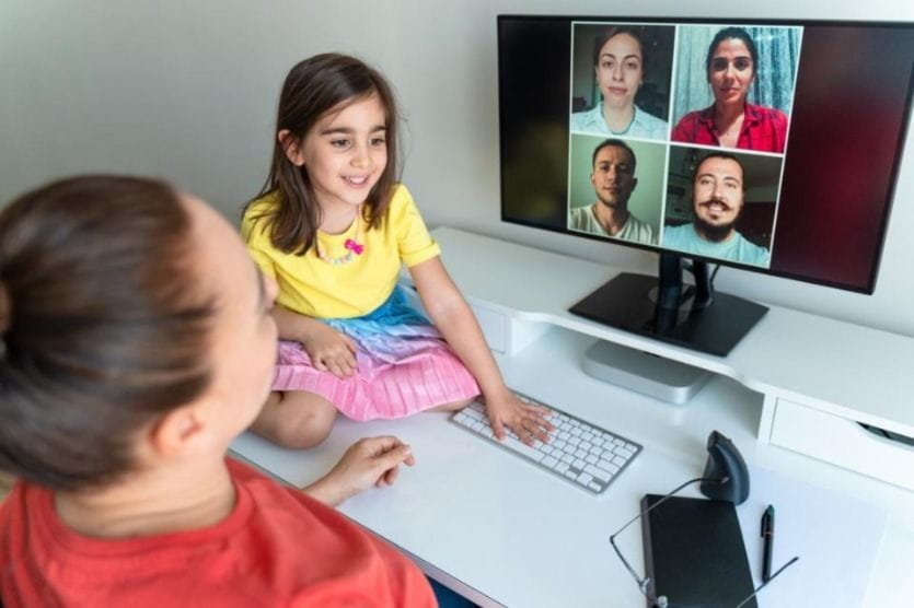 Colleagues in a virtual meeting