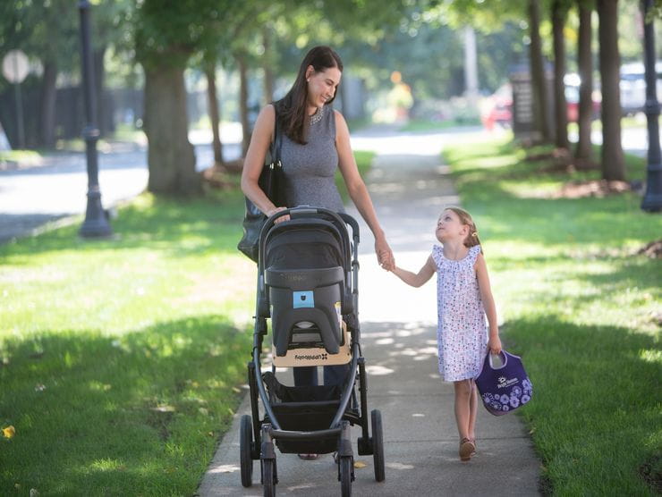 mom and daughter