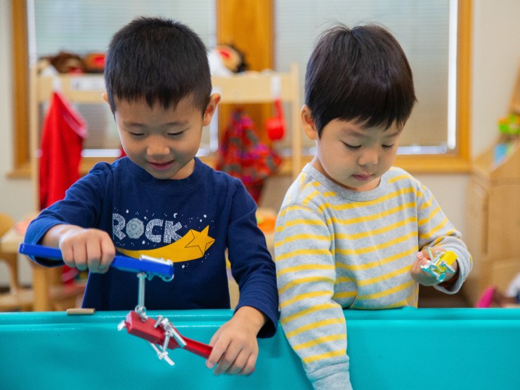 boys playing with toys 