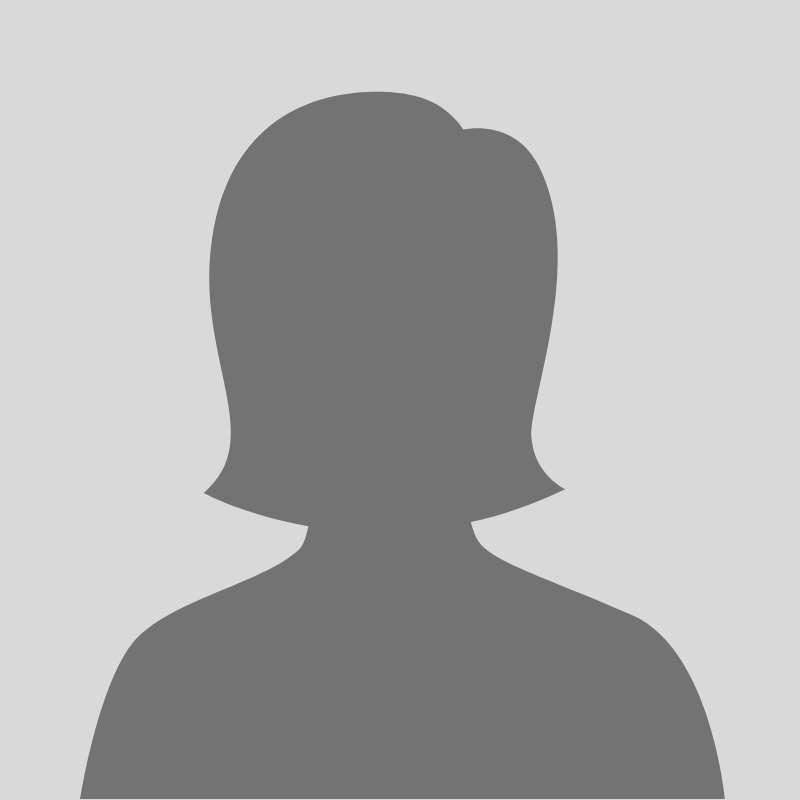 Erin Ashmore Bio Image