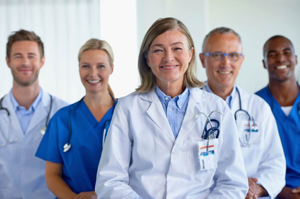 Healthcare HR leadership for doctors and management training