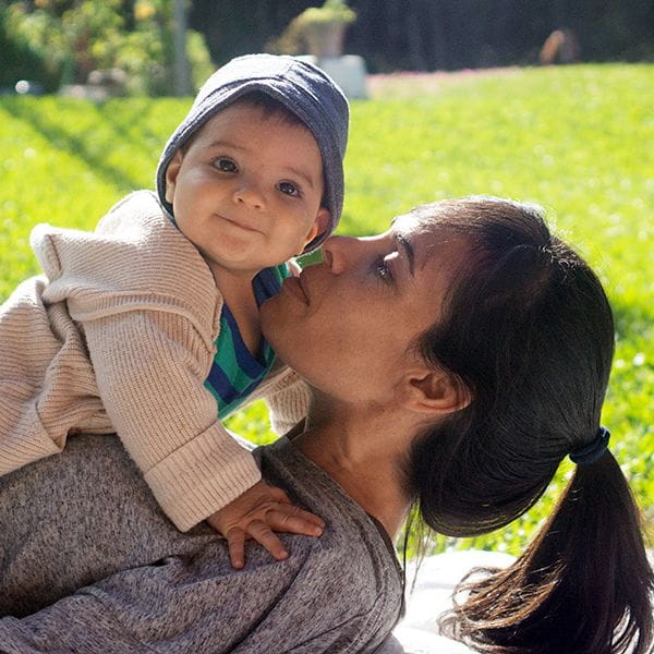 Starting a family topic icon