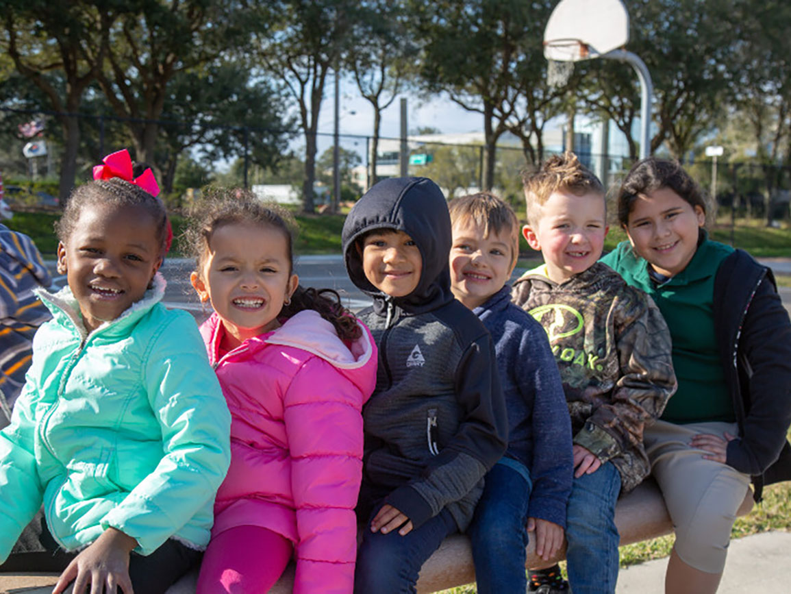 Bright Horizons | 7 Indoor & Outdoor Winter Activities for Kids | Bright  Horizons®
