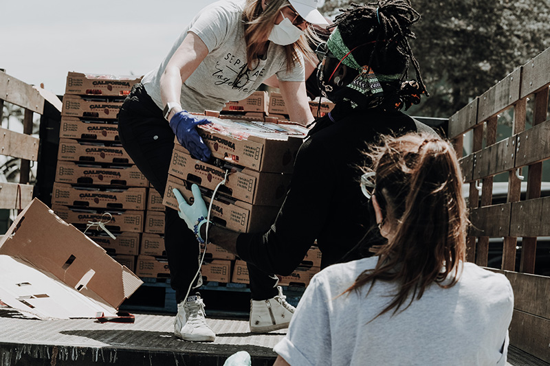 Employees volunteering together